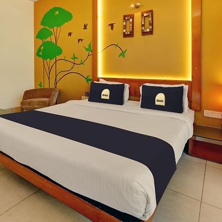 Astra Hotels & Suites - Marathalli Bangalore Buitenkant foto