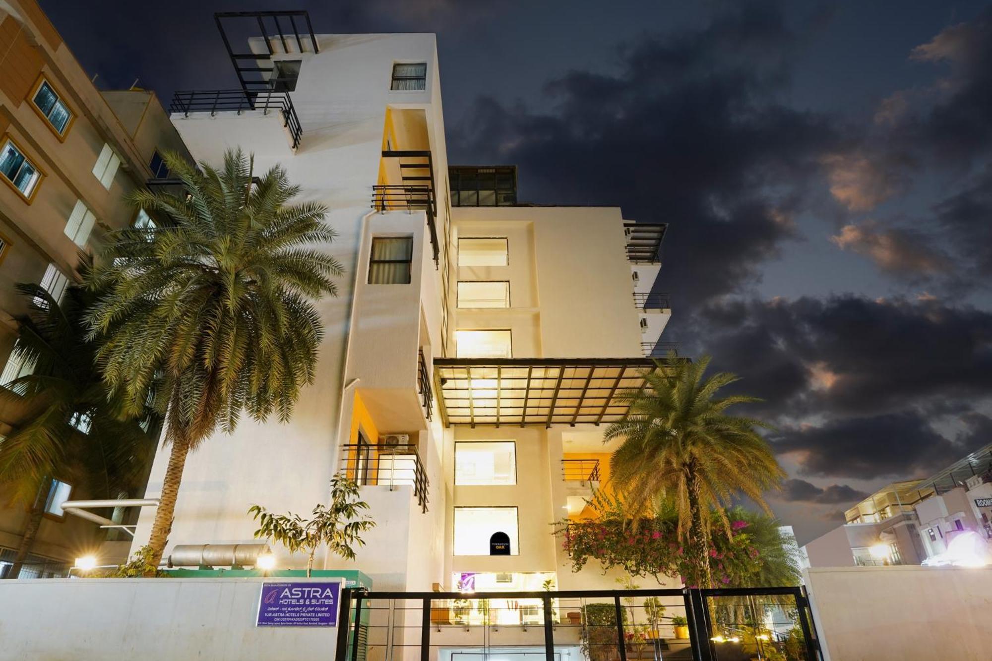 Astra Hotels & Suites - Marathalli Bangalore Buitenkant foto