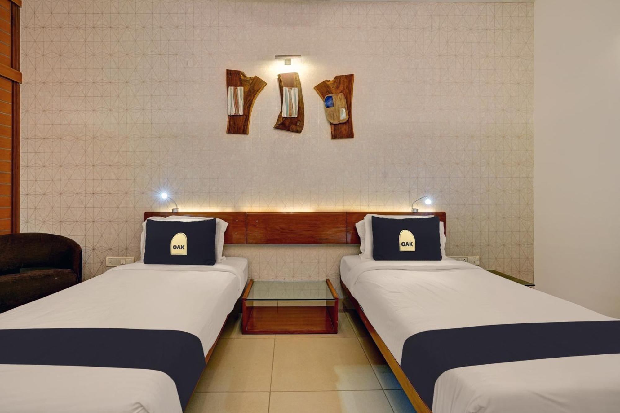 Astra Hotels & Suites - Marathalli Bangalore Buitenkant foto